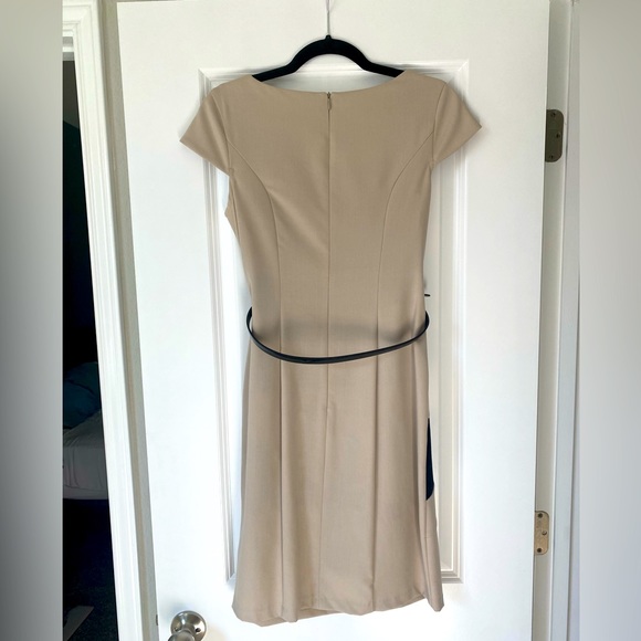 Tan and black dress - Picture 2 of 3